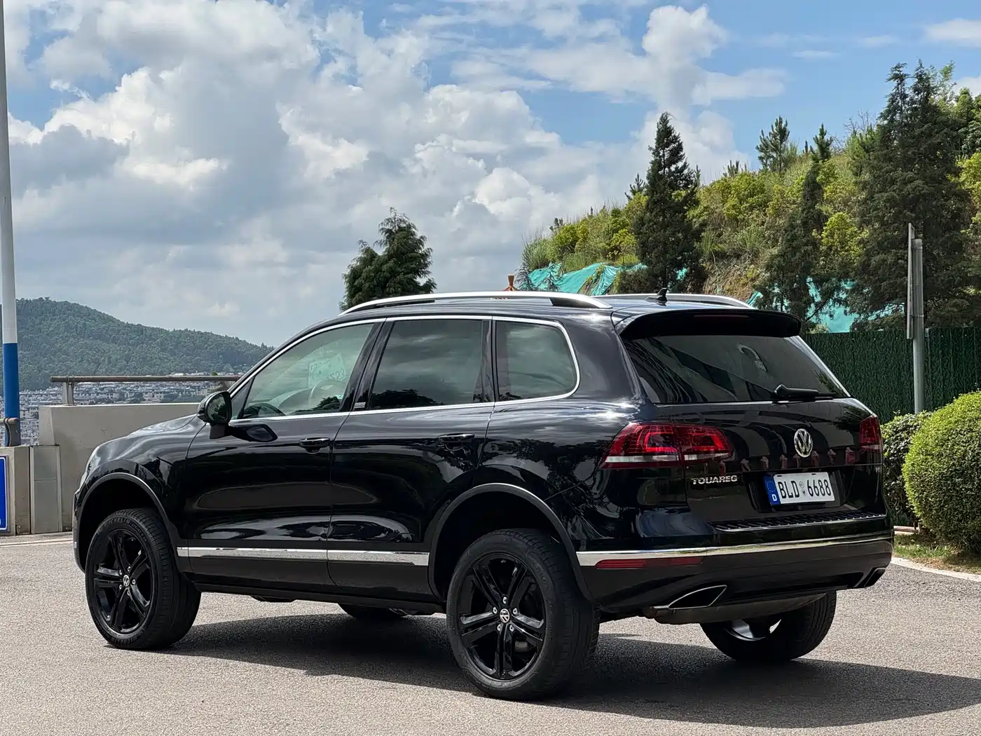 Фото 5 - Volkswagen Touareg