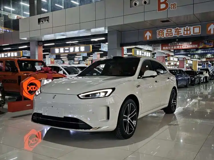 AITO Wenjie AITO M5 2025 Extended Range Ultra AWD