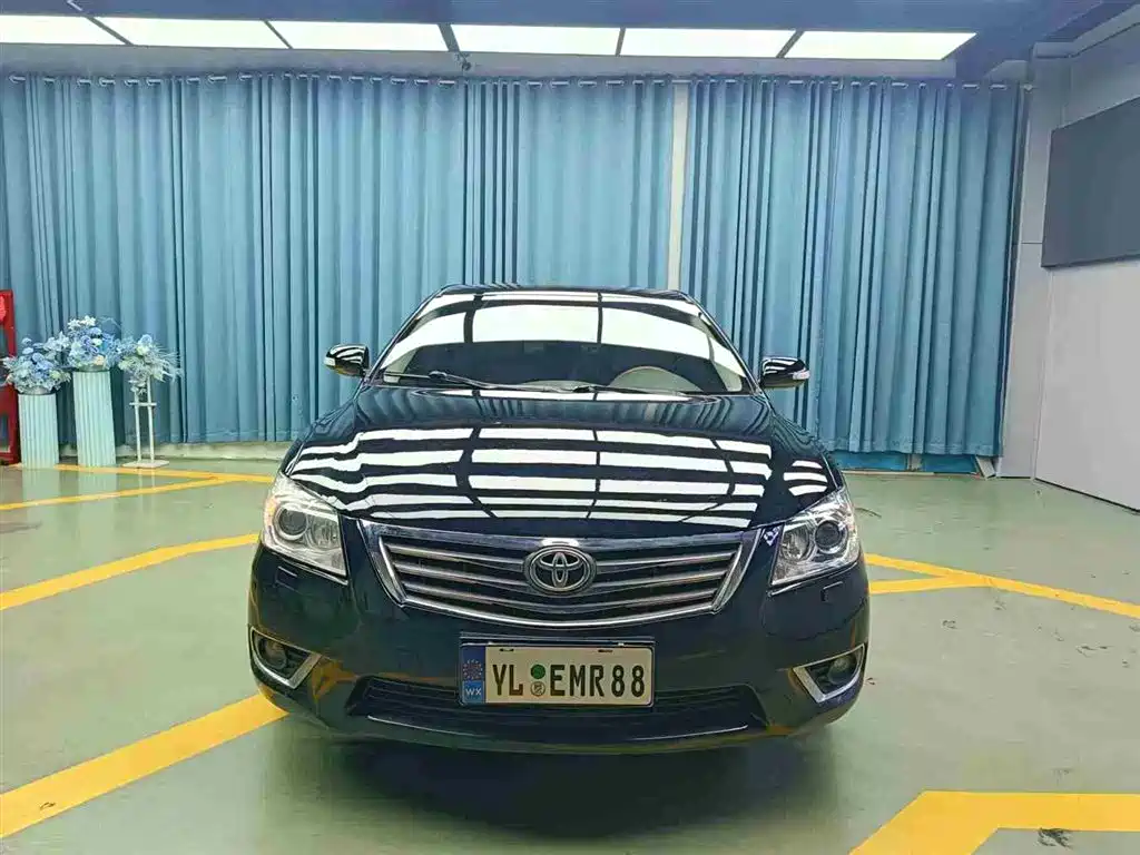 Toyota Camry 2010 240G Luxury Edition фото 2