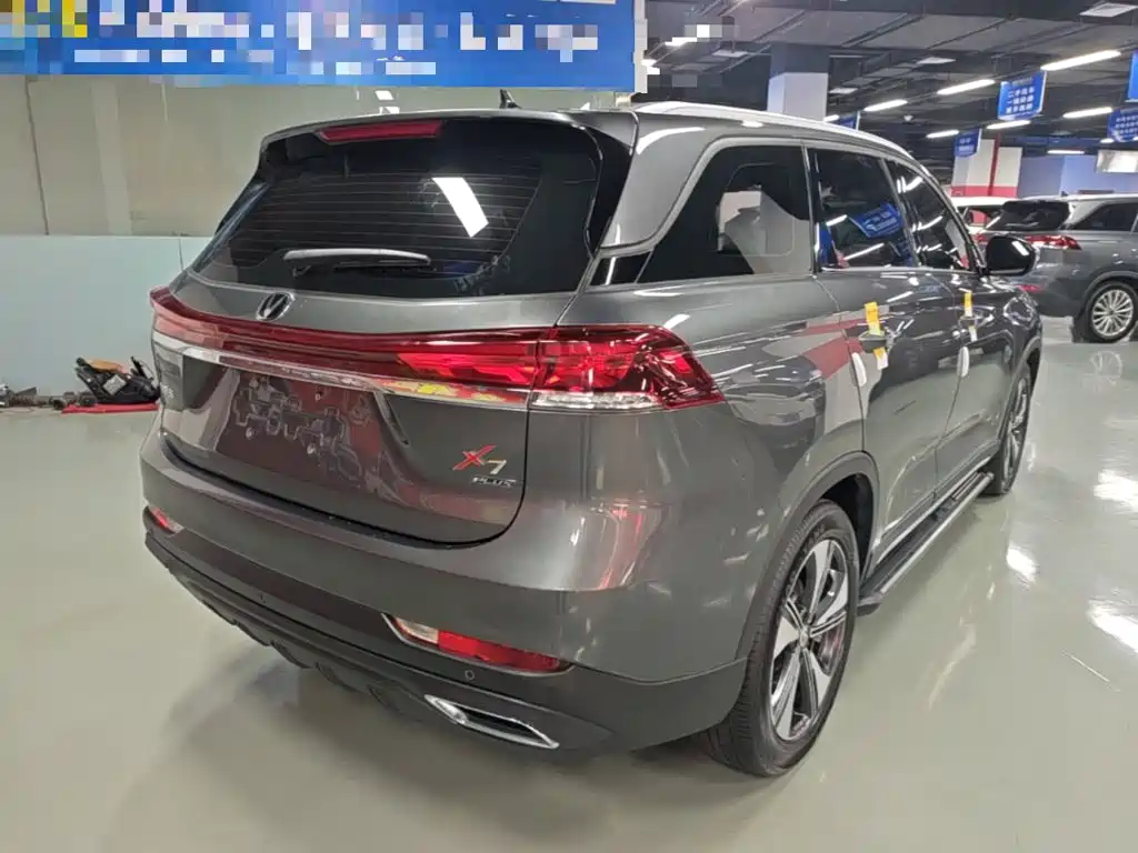 Фото 7 - Changan X7 PLUS