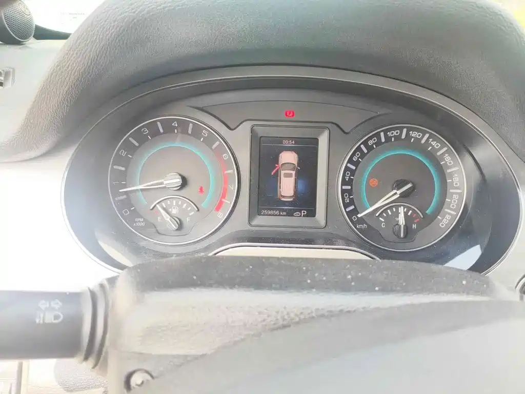 Photo 4 - Haval H2