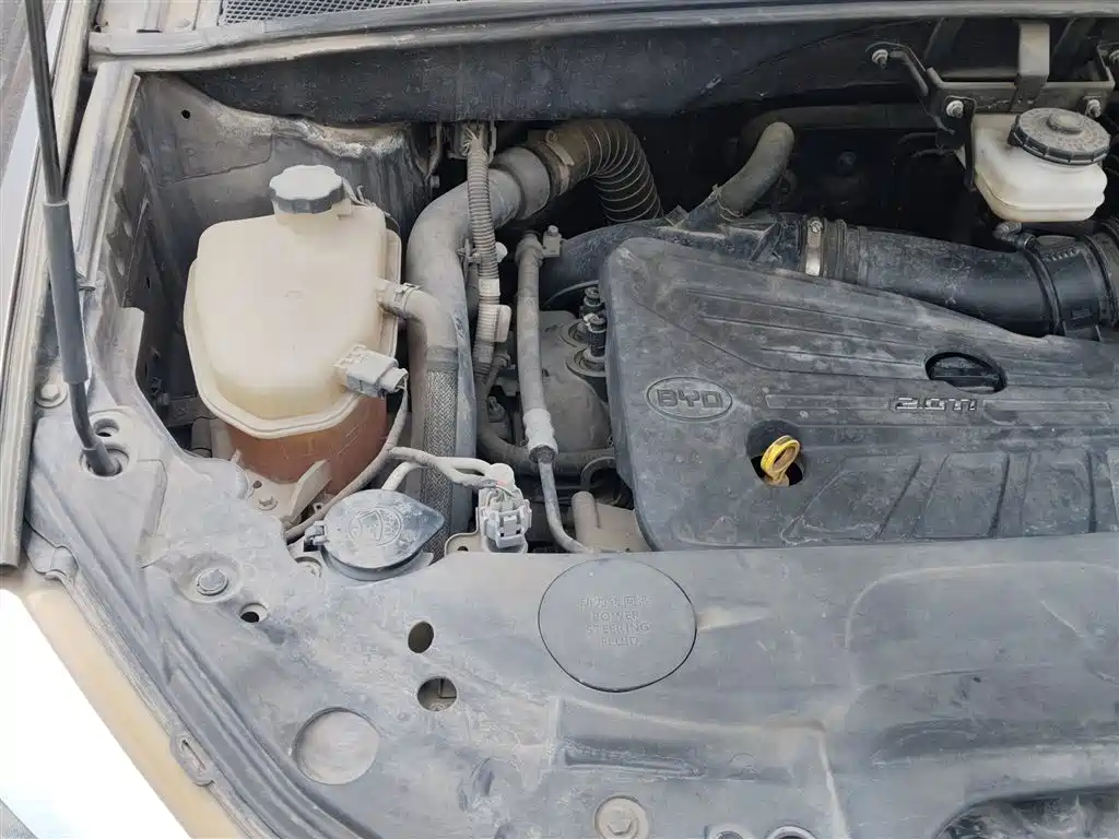 BYD S7 2016 2.0T Auto Premium Plus фото 21