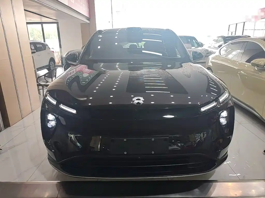 Фото 3 - NIO EC6