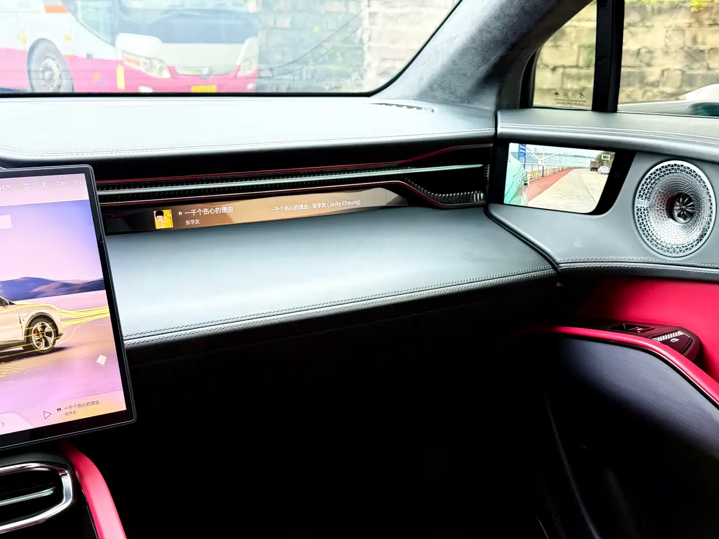 LOTUS SPORTS CAR ELETRE