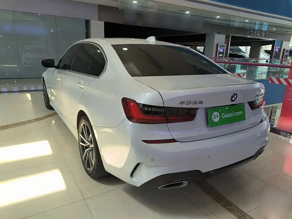 BMW 3 Series 2022 325Li M Sport Package фото 5