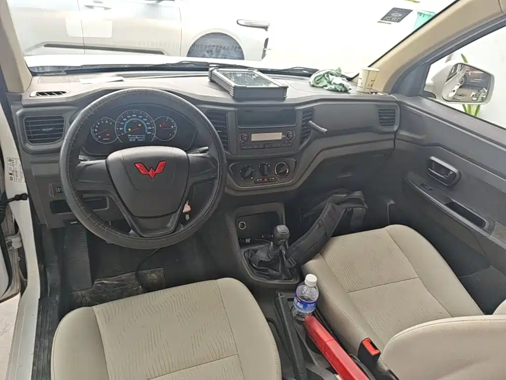 Wuling Motors Wuling Hongguang V 2024 2022 1.5L Power Enjoy Edition Electric Power Steering LAR
