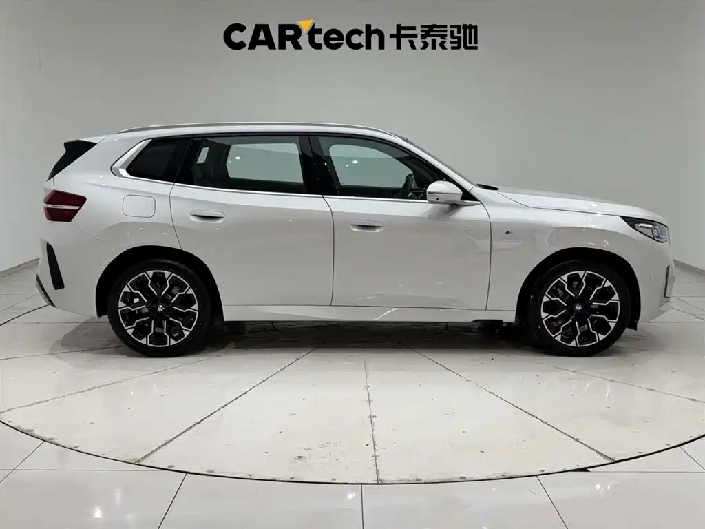 BMW X3 2025 xDrive30L Premium M Sport Package фото 12