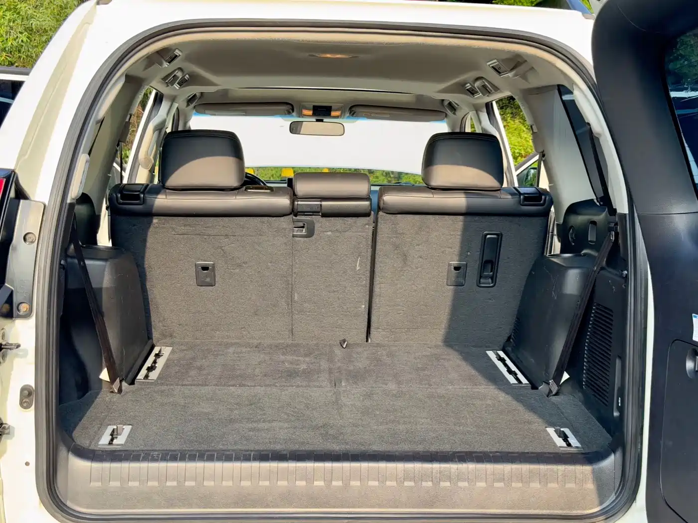 Toyota Prado 2020 2019 3.5L Automatic TX-L Zunxiang Edition with Rear-mounted Spare Tire