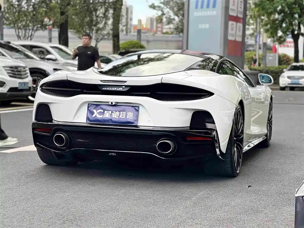 McLaren GT 2023 2023 4.0T Standard Model