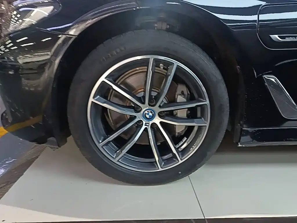 BMW 5 Series New Energy 2024 2022 Model Second Facelift 535Le M Sport Package