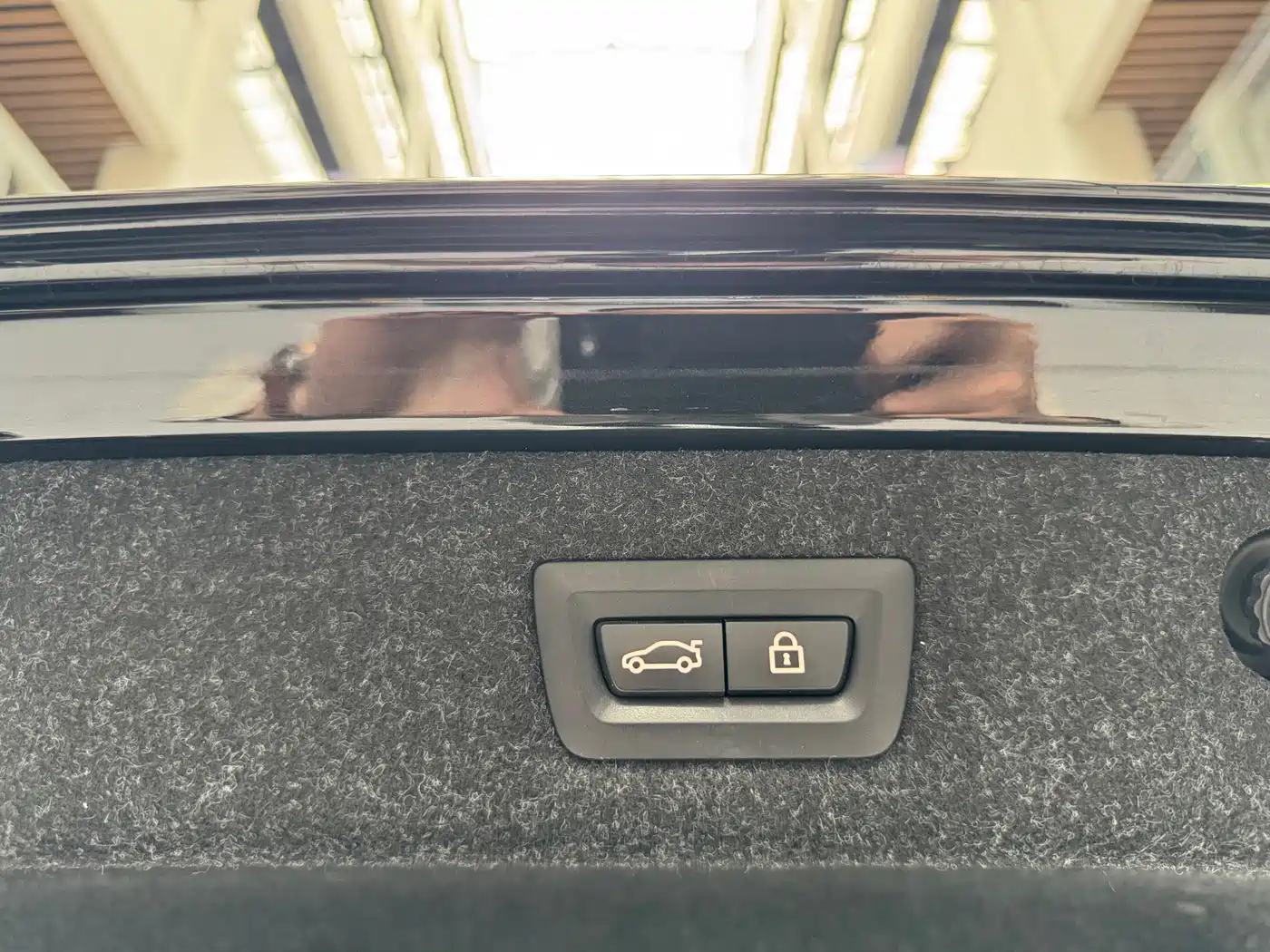 BMW 5 Series 2022 530Li Leading M Sport Package фото 25