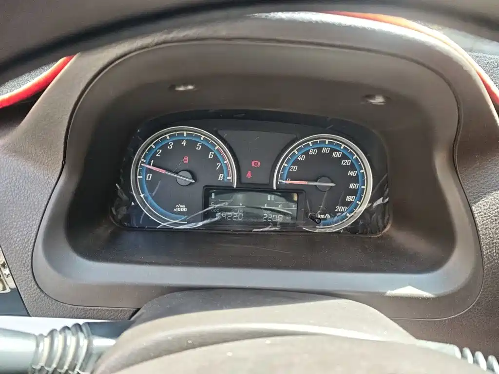 Baojun 730 2015 2014 1.5L Manual Standard 7-seater