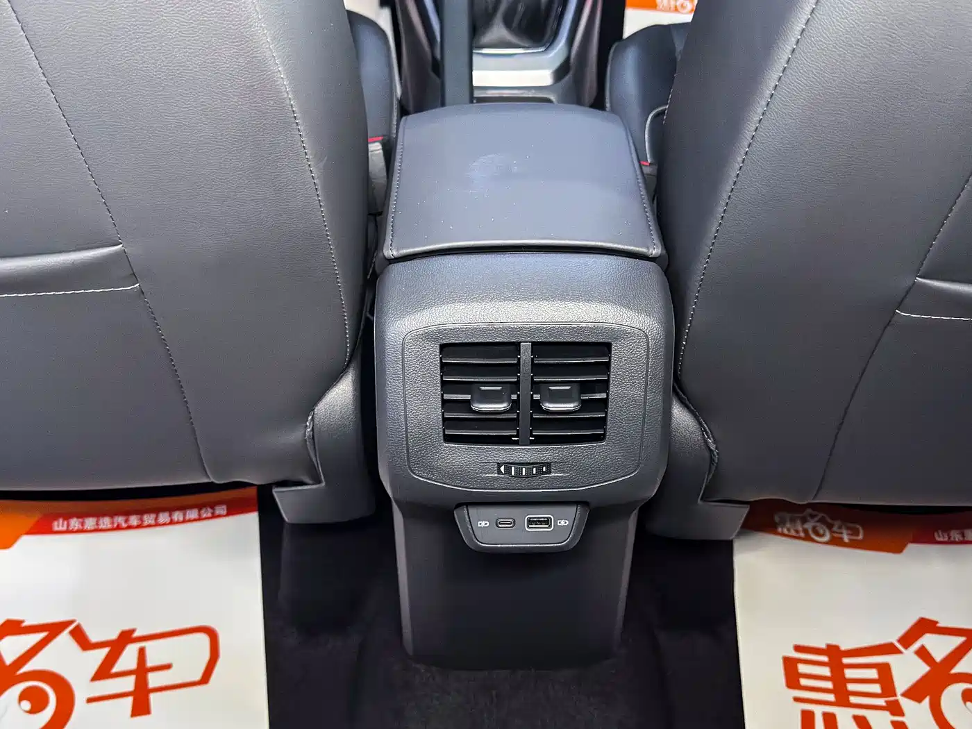 Volkswagen T-Cross 2023 300TSI DSG Comfort Edition фото 12