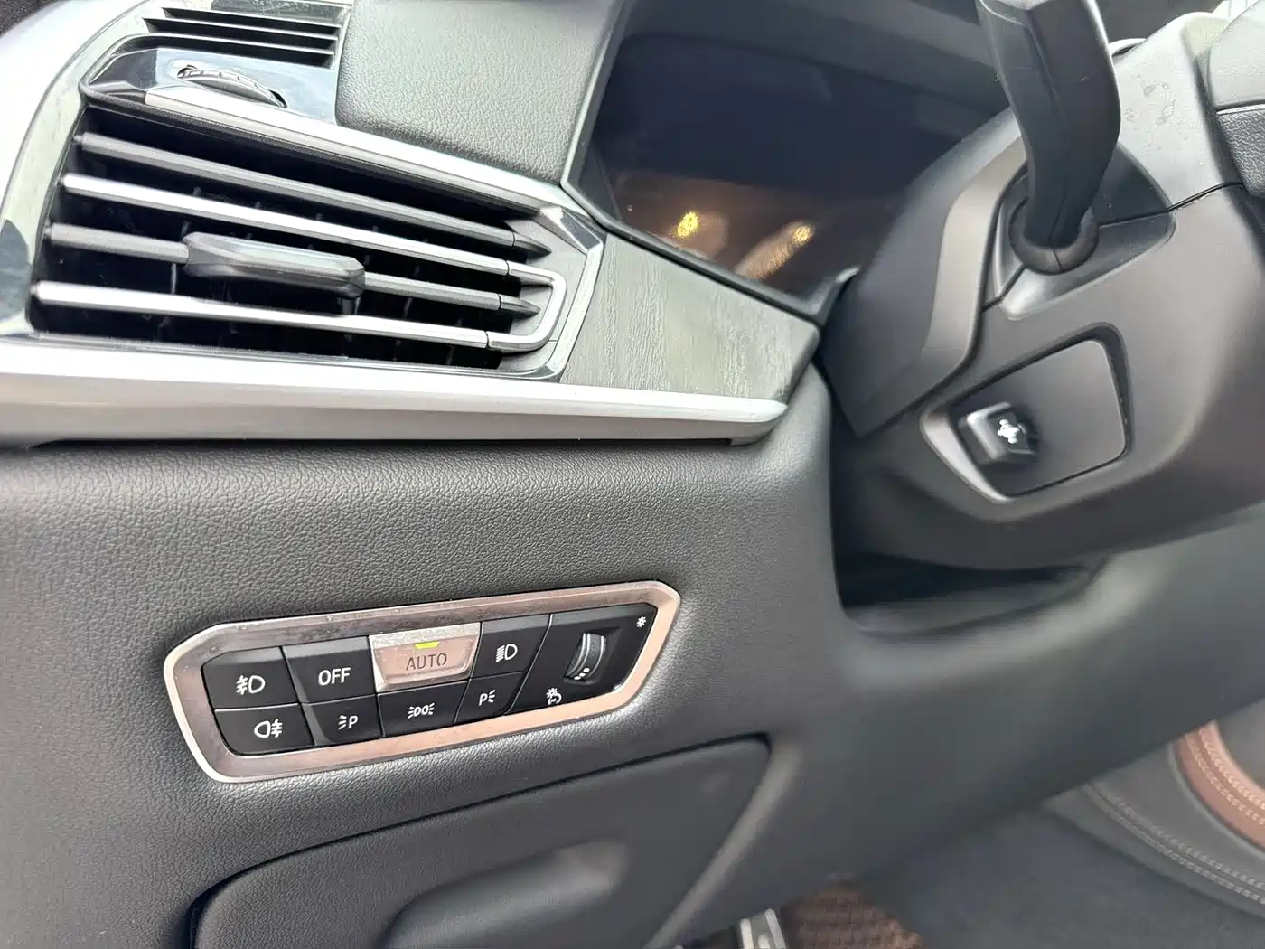 BMW X7 2019 xDrive40i Exclusive M Sport Package фото 7