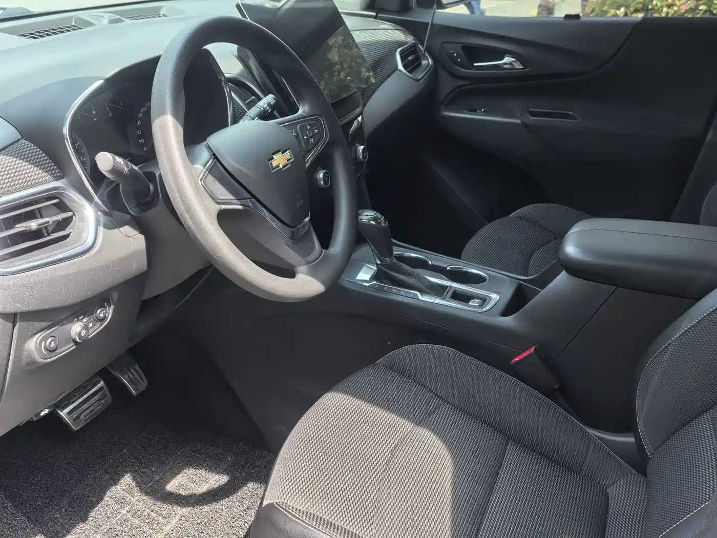 Chevrolet Equinox 2018 535T Automatic Frontier Edition фото 7