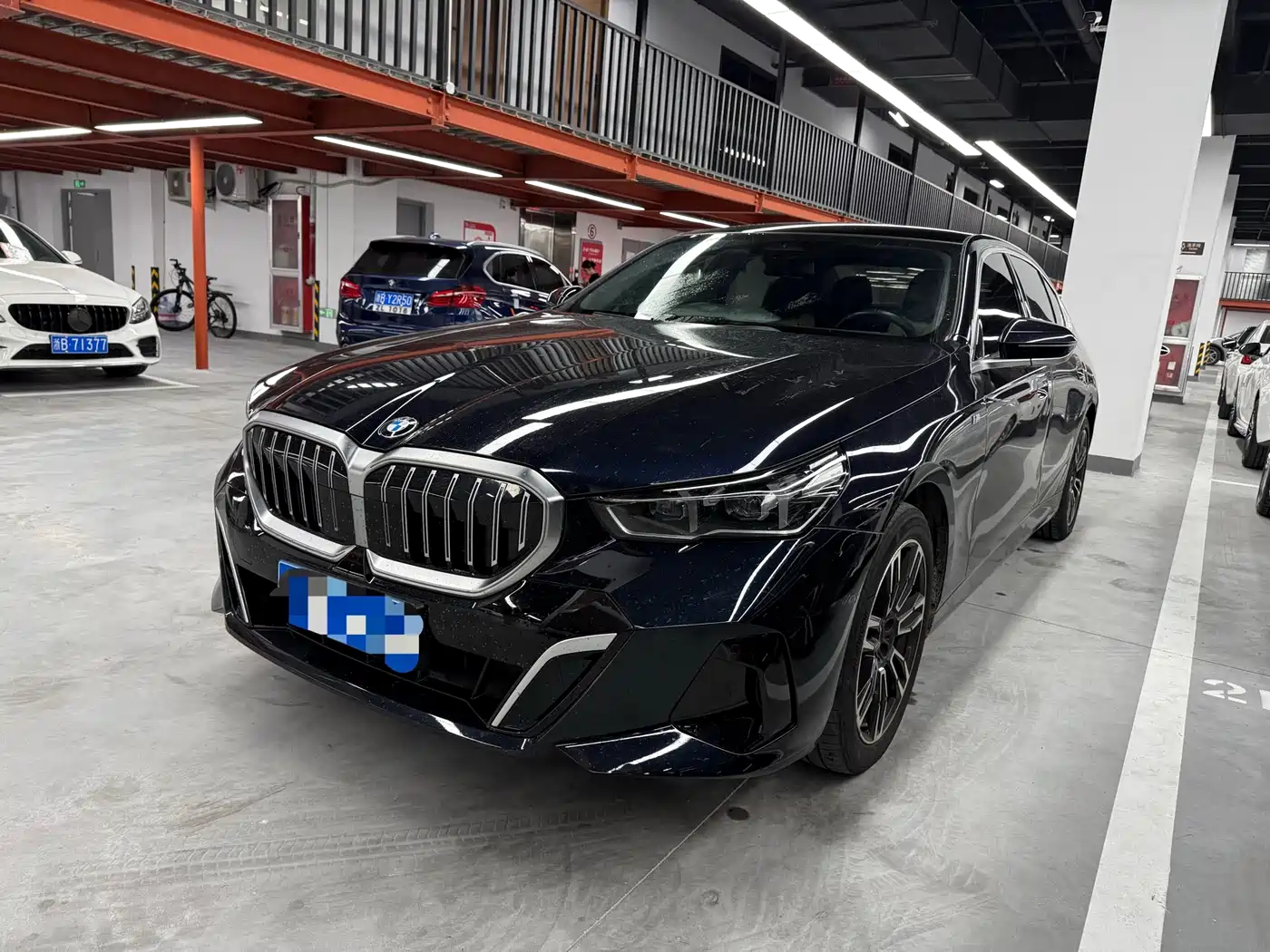 BMW 5 Series 2024 525Li M Sport Package