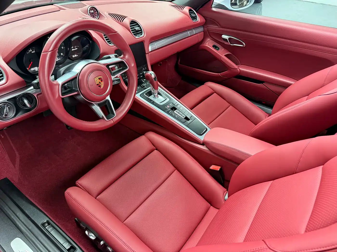 Porsche 718 2016 Boxster 2.0T фото 4