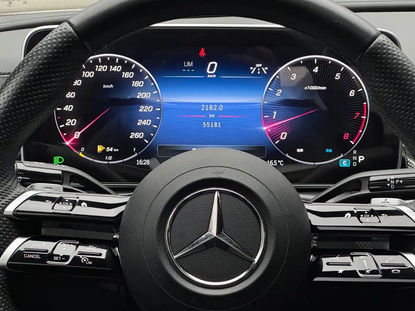 Mercedes-Benz C-Class 2023 C 200 L Sport фото 20