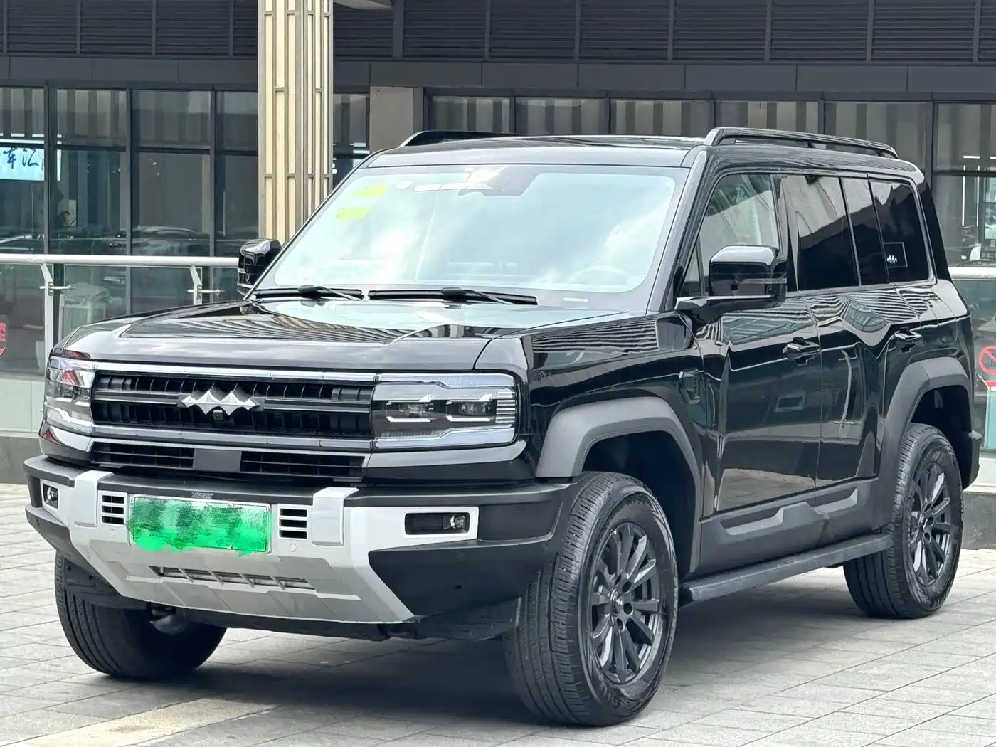 Fang Cheng Bao Leopard 5 2023 Pilot Edition