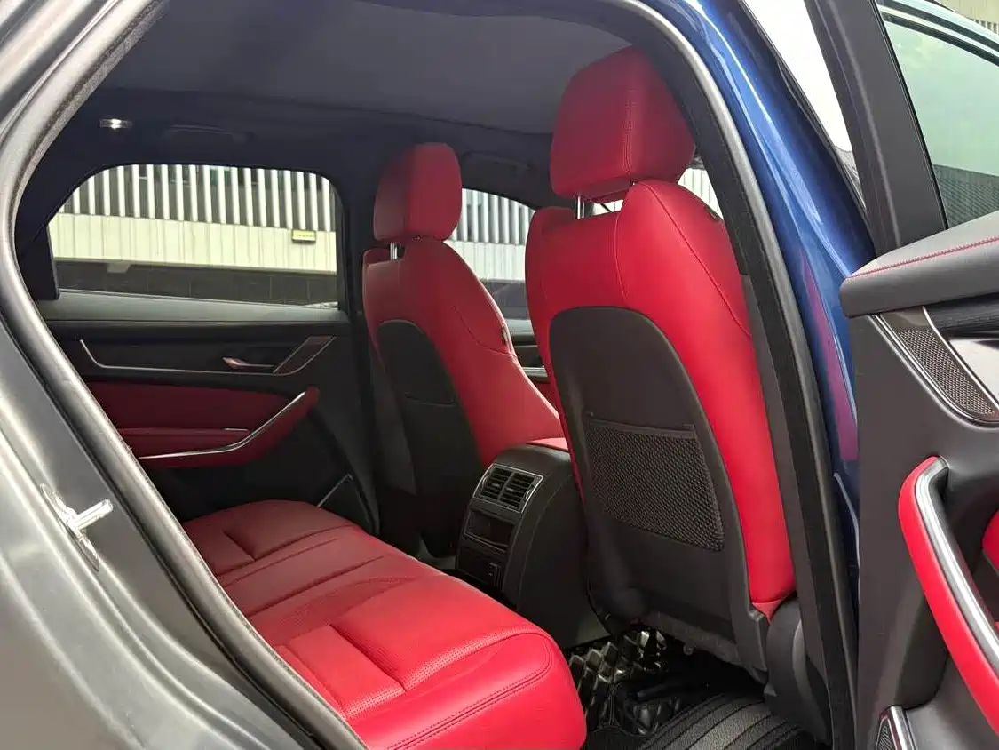 Jaguar F-PACE 2022 P250 R-Dynamic BLACK фото 11