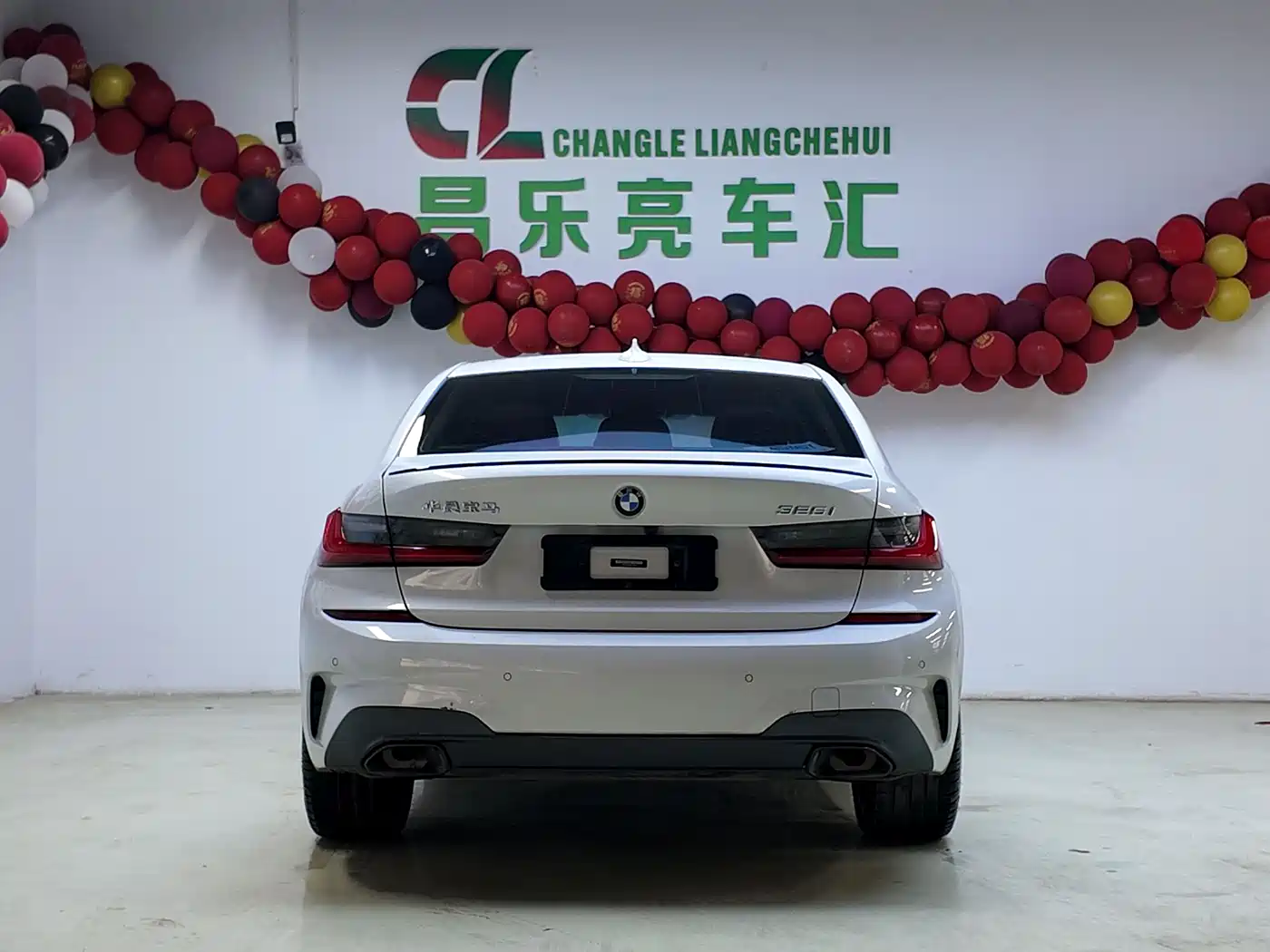 BMW 3 Series 2021 325i M Sport Night Edition фото 15