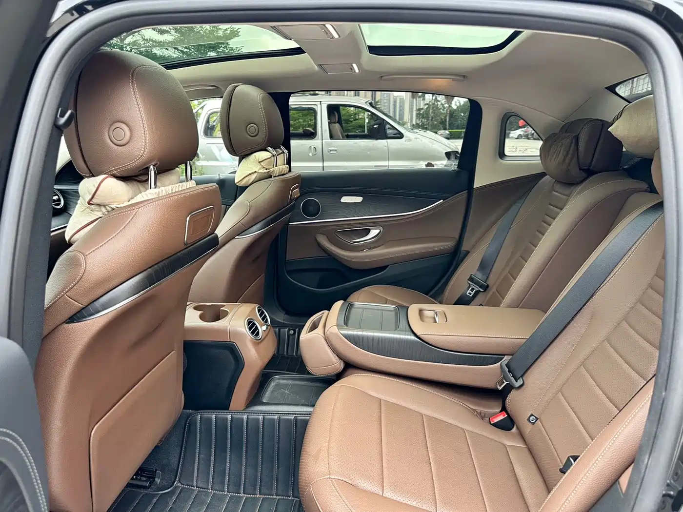 Mercedes-Benz E-Class 2019 Facelift E 300 L Sport Fashion фото 6