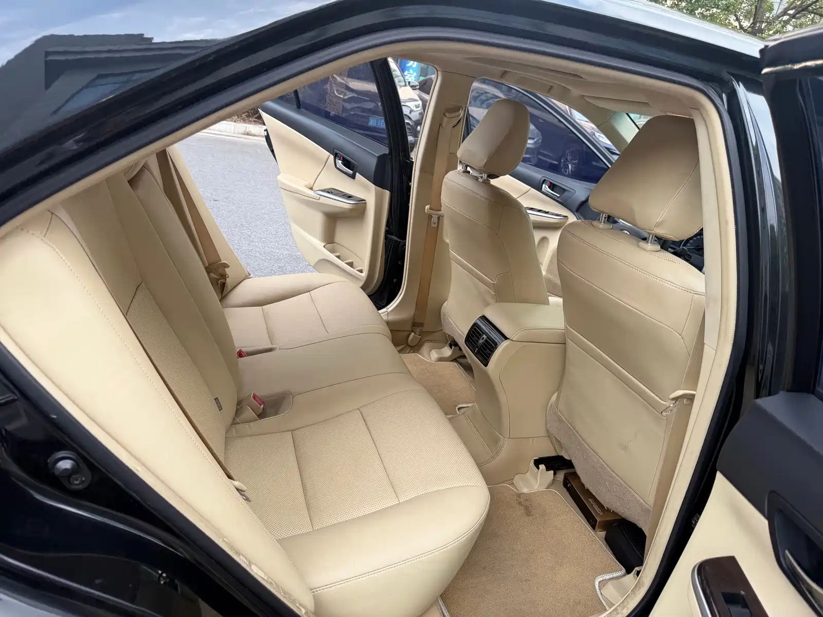 صورة 11 - Toyota Camry