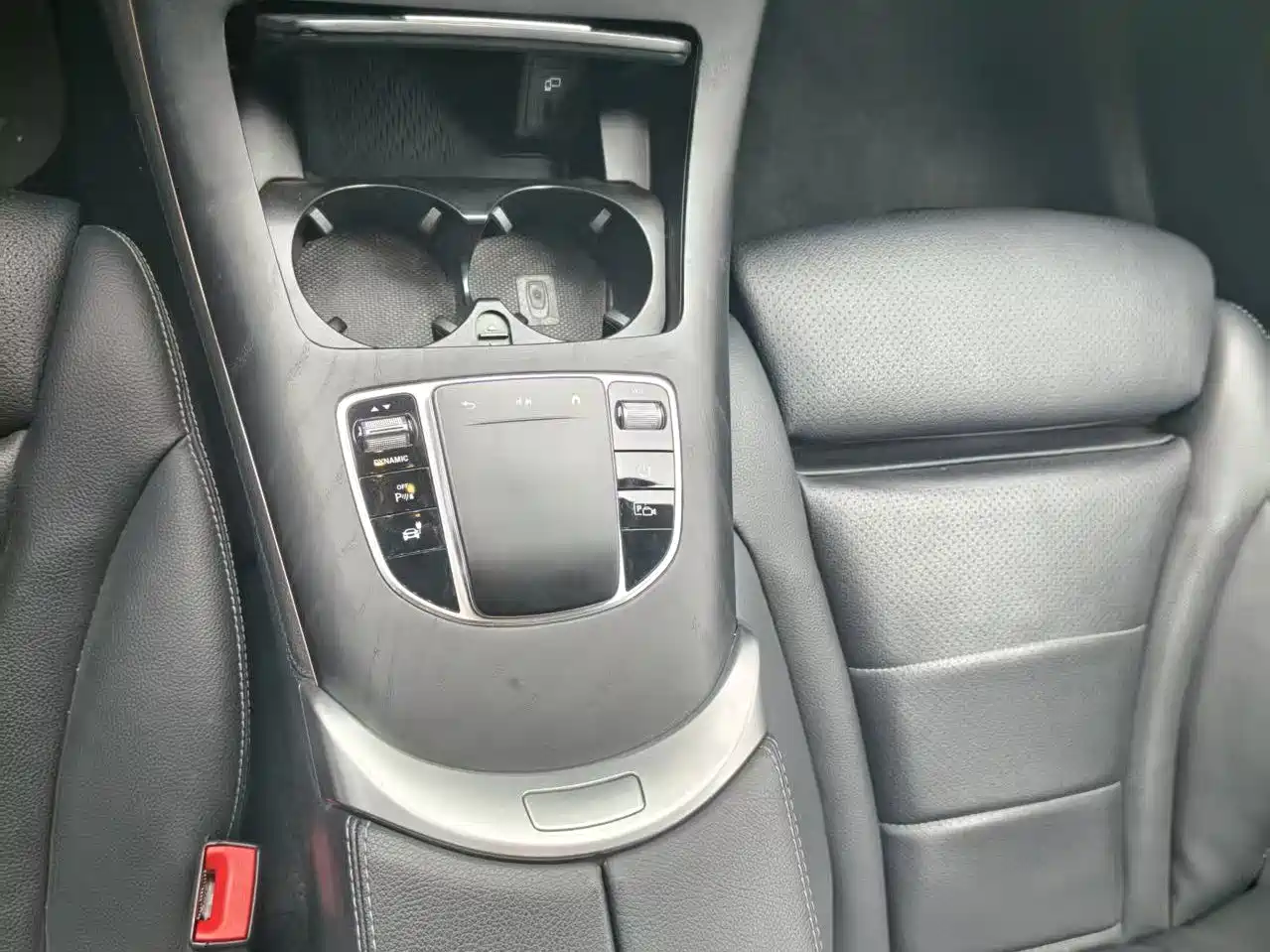 Mercedes-Benz EQC 2021 EQC 400 4MATIC фото 10