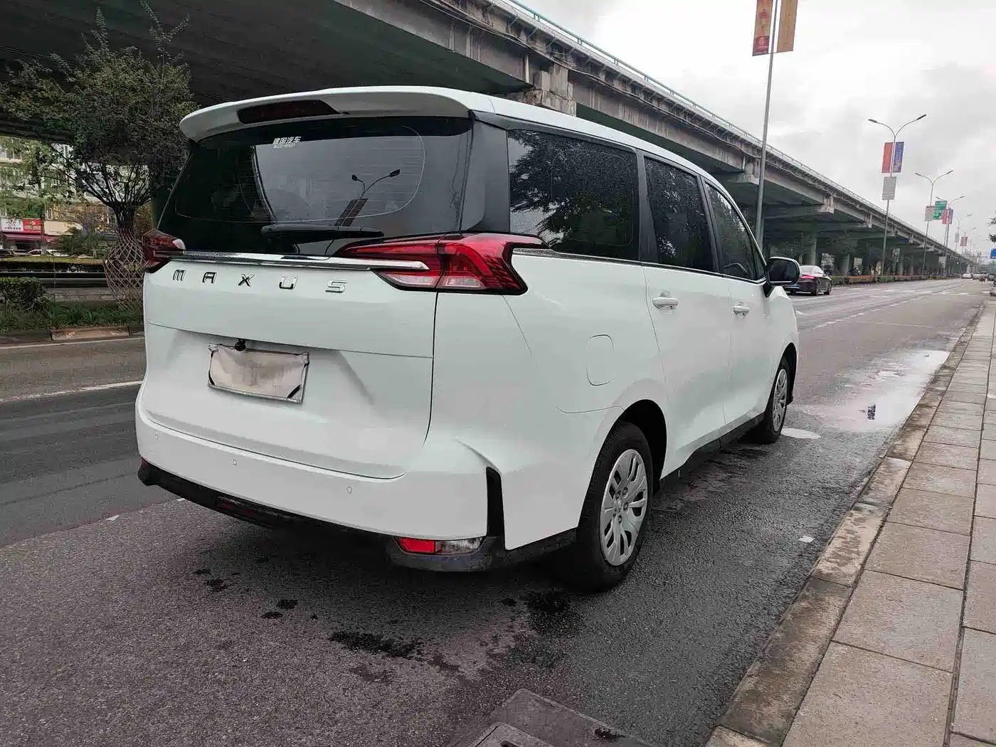 SAIC Maxus Maxus G50 2021 1.5T Automatic Easy Tour B фото 14
