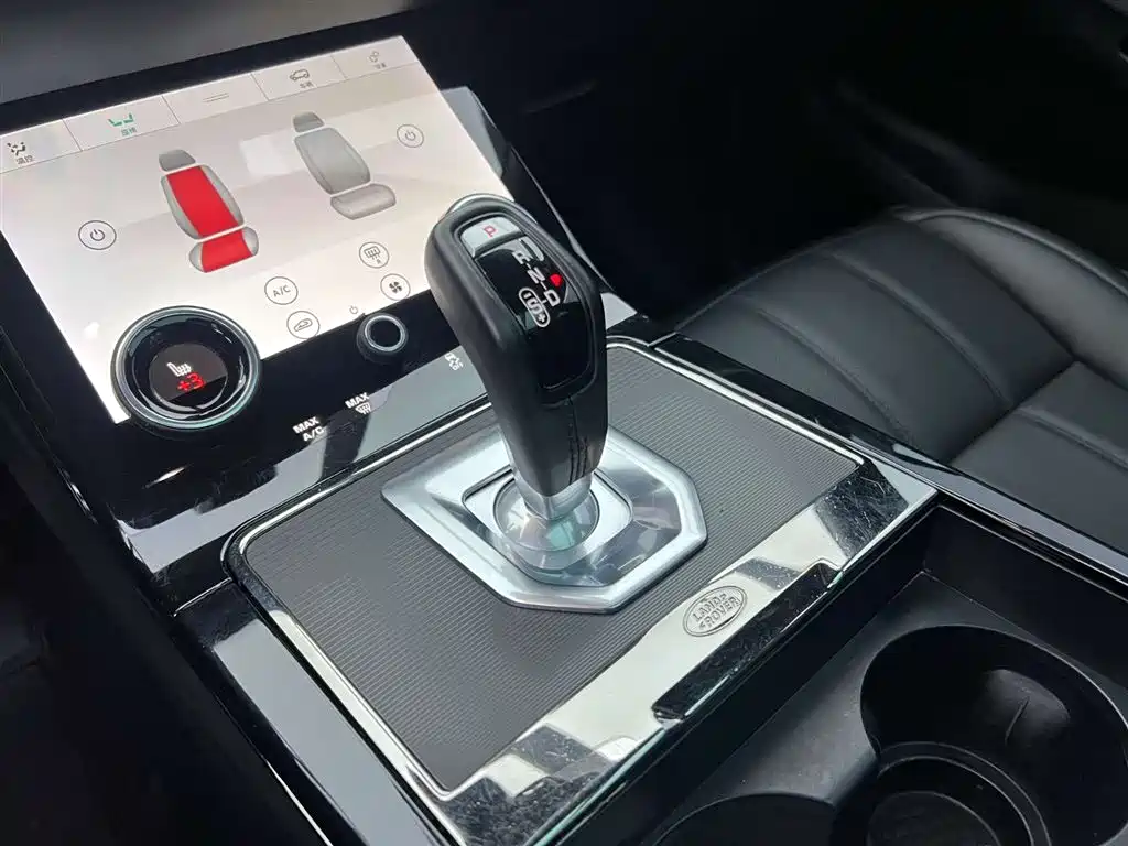Land Rover Range Rover Evoque 2020 249PS R-DYNAMIC SE Sport Tech Edition фото 22