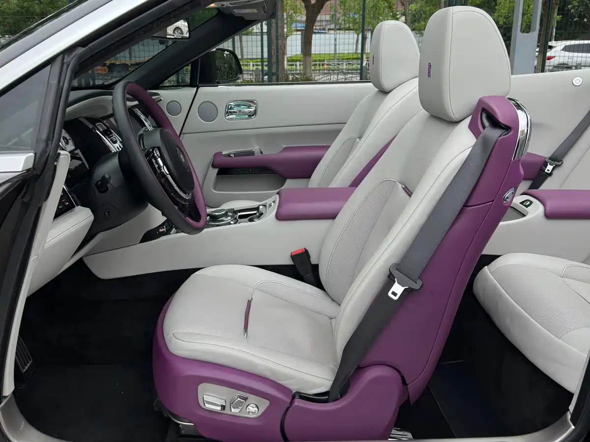 Rolls-Royce Dawn 2020 2018 6.6T Standard