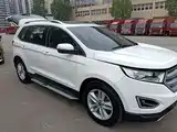 Фото 4 - Ford Edge