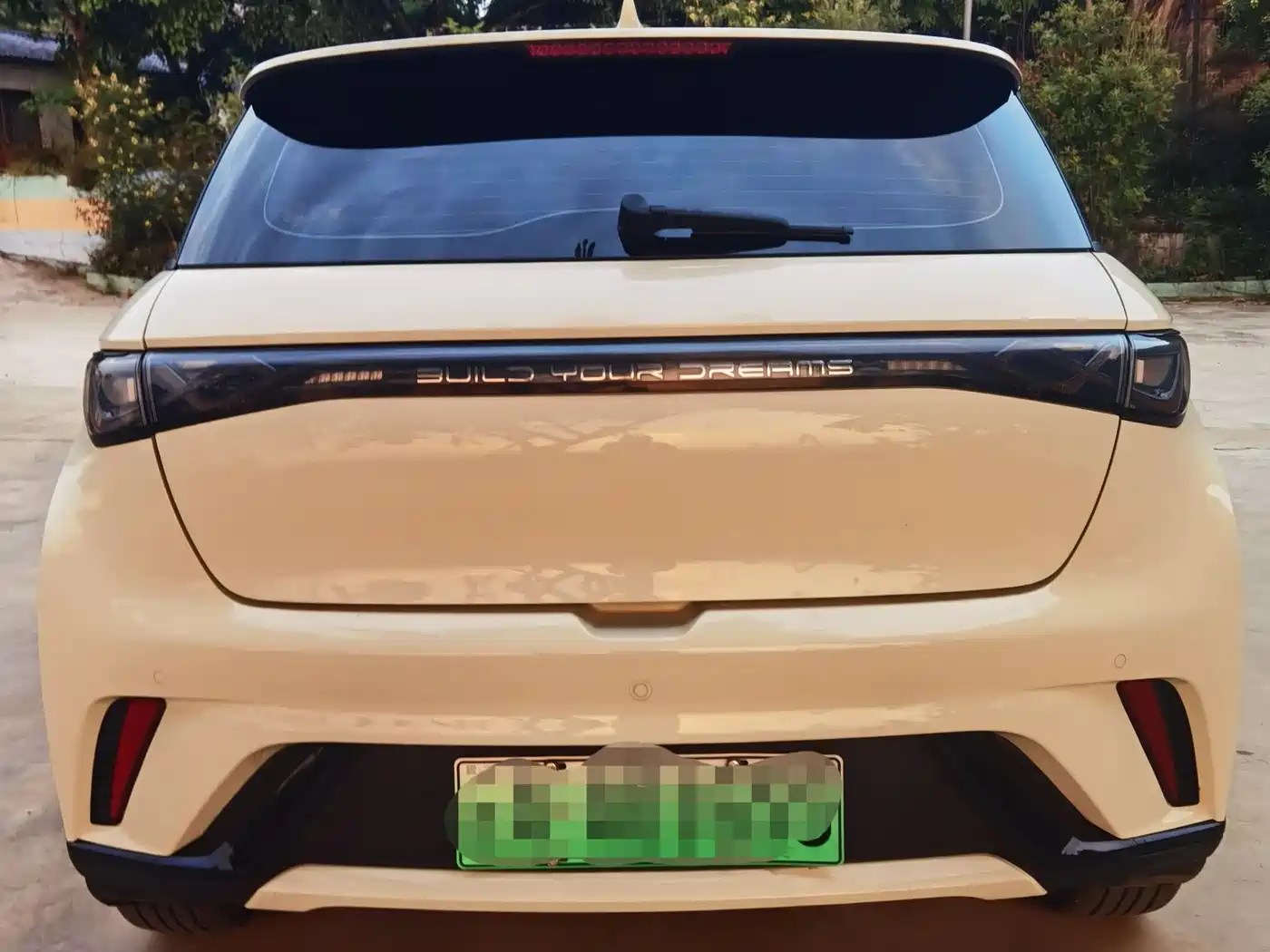 BYD Dolphin 2024 Glory Edition 420km Fashion Edition фото 4