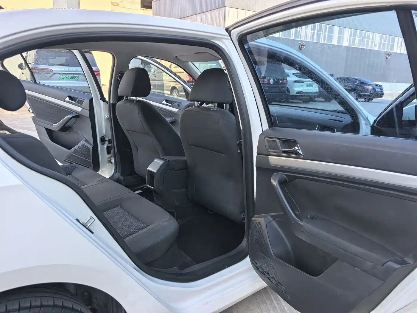 Фото 9 - Volkswagen Lavida