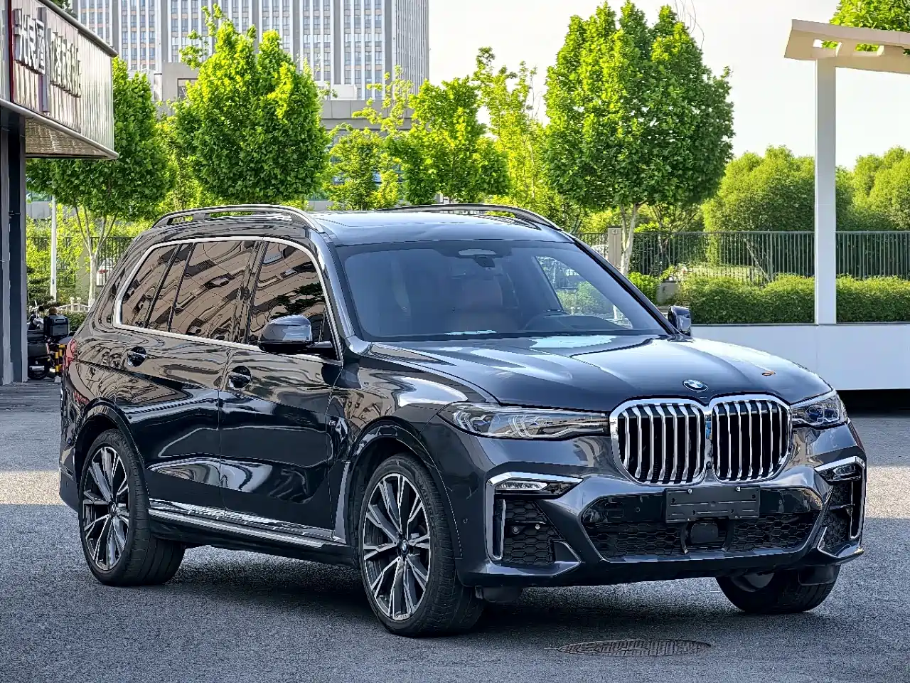 BMW X7 2019 xDrive40i Executive M Sport Package фото 3