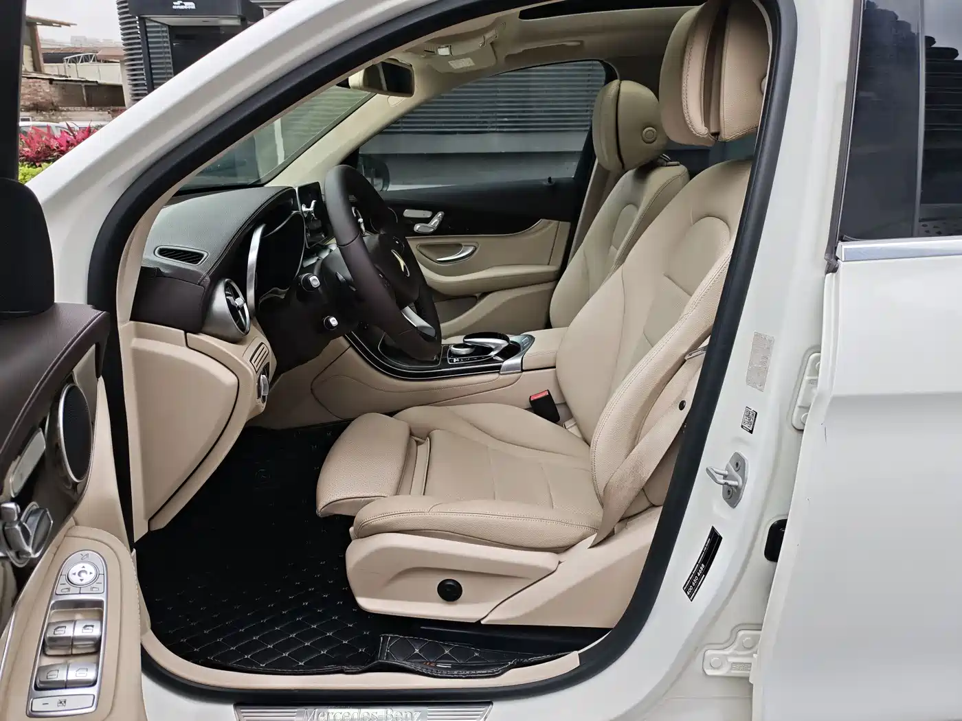 Mercedes-Benz GLC 2016 GLC 260 4MATIC Dynamic фото 5