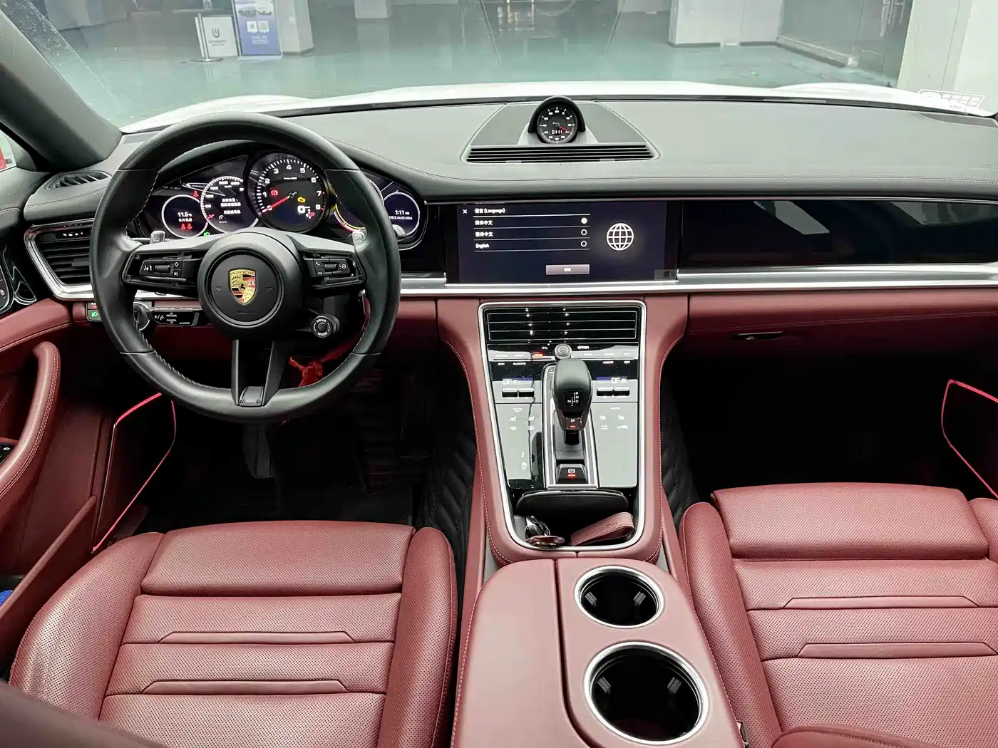 Porsche Panamera 2023 Panamera 4 Executive Long Wheelbase 2.9T фото 9