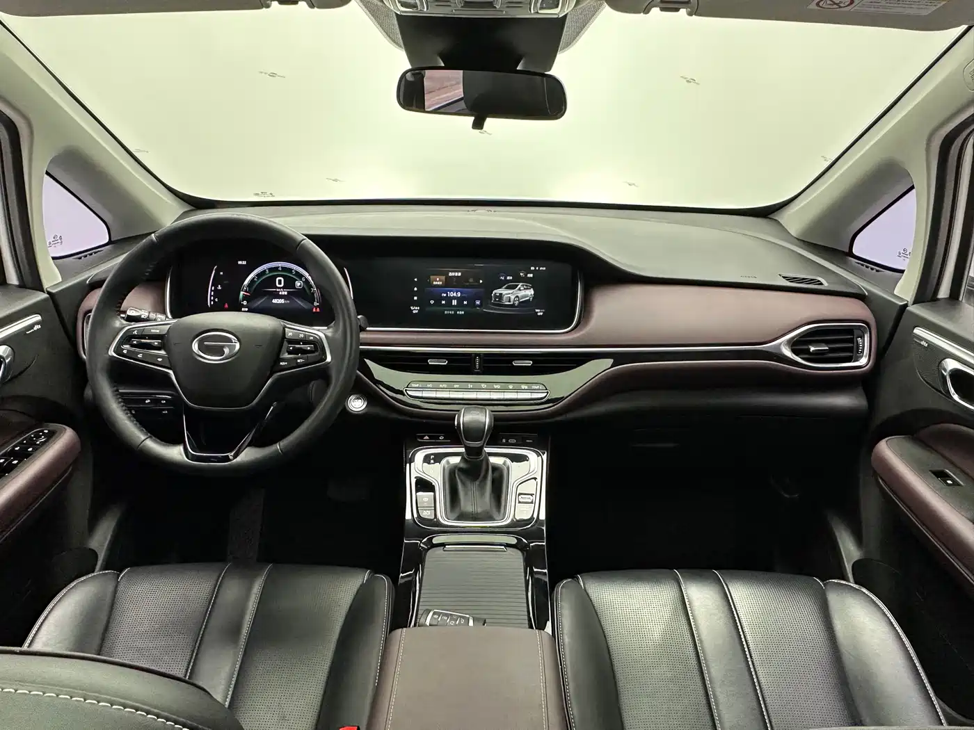 GAC Trumpchi Trumpchi M6 2023 PRO 270T DCT Premium Edition фото 9