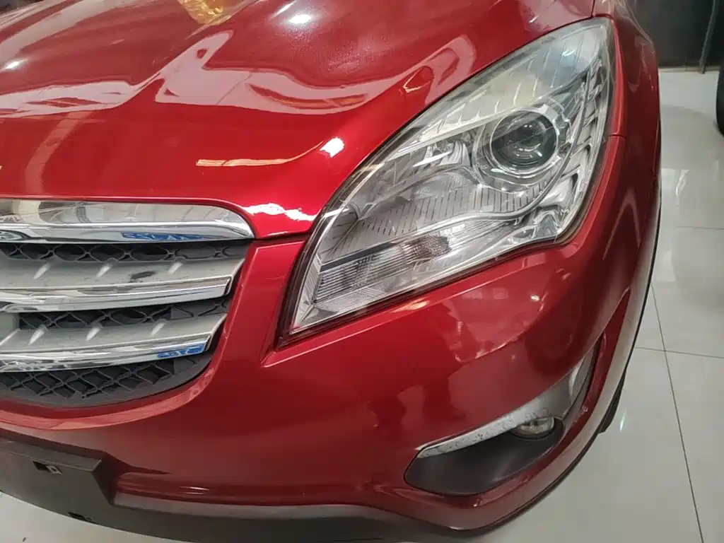 Changan CS35 2015 2015 1.6L Automatic Luxury (China IV)