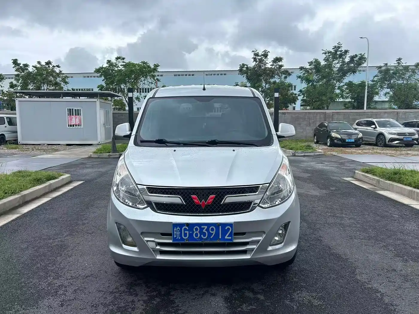 Wuling Motors Wuling Rongguang V 2019 2019 1.5L Standard China VI LAR