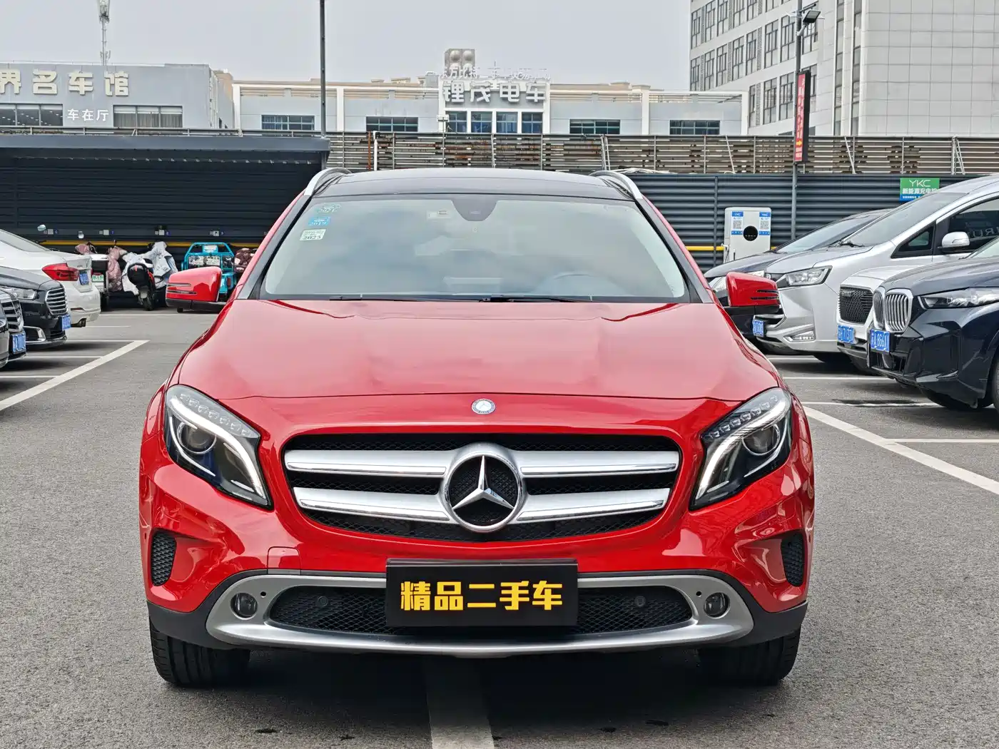 Mercedes-Benz GLA 2017 GLA 200 Fashion фото 2