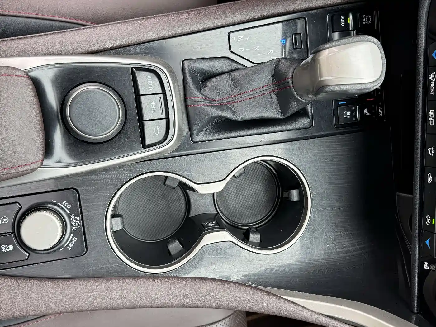 Lexus RX 2016 300 4WD Elegance Edition (China V) фото 12