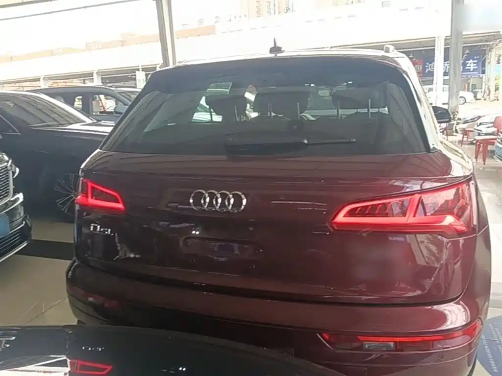 Audi Q5L 2018 40 TFSI Prestige Progressive (China V) фото 6