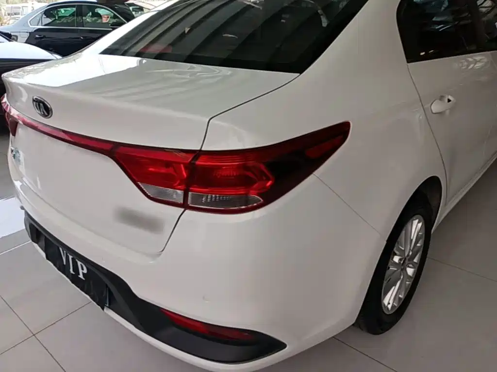 Kia K2 2017 2017 Sedan 1.4L MT GLS