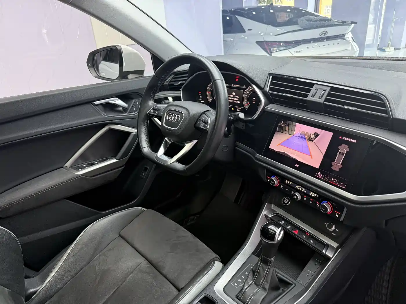 Audi Q3 2022 35 TFSI Fashion Dynamic фото 18