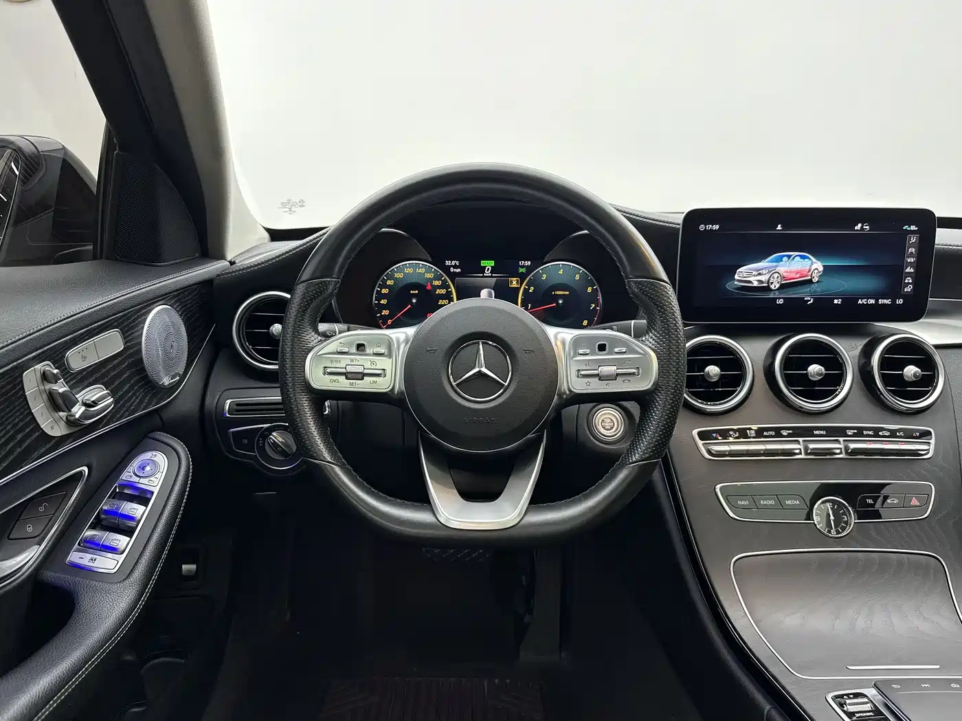 MERCEDES-BENZ C CLASS