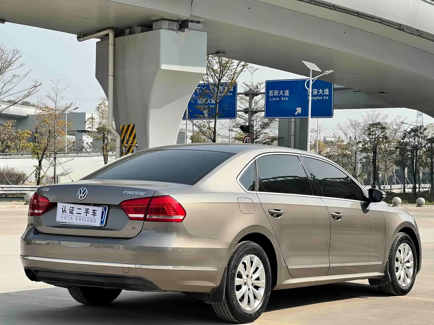 Volkswagen Passat 2011 2011 1.8TSI DSG Honor Edition