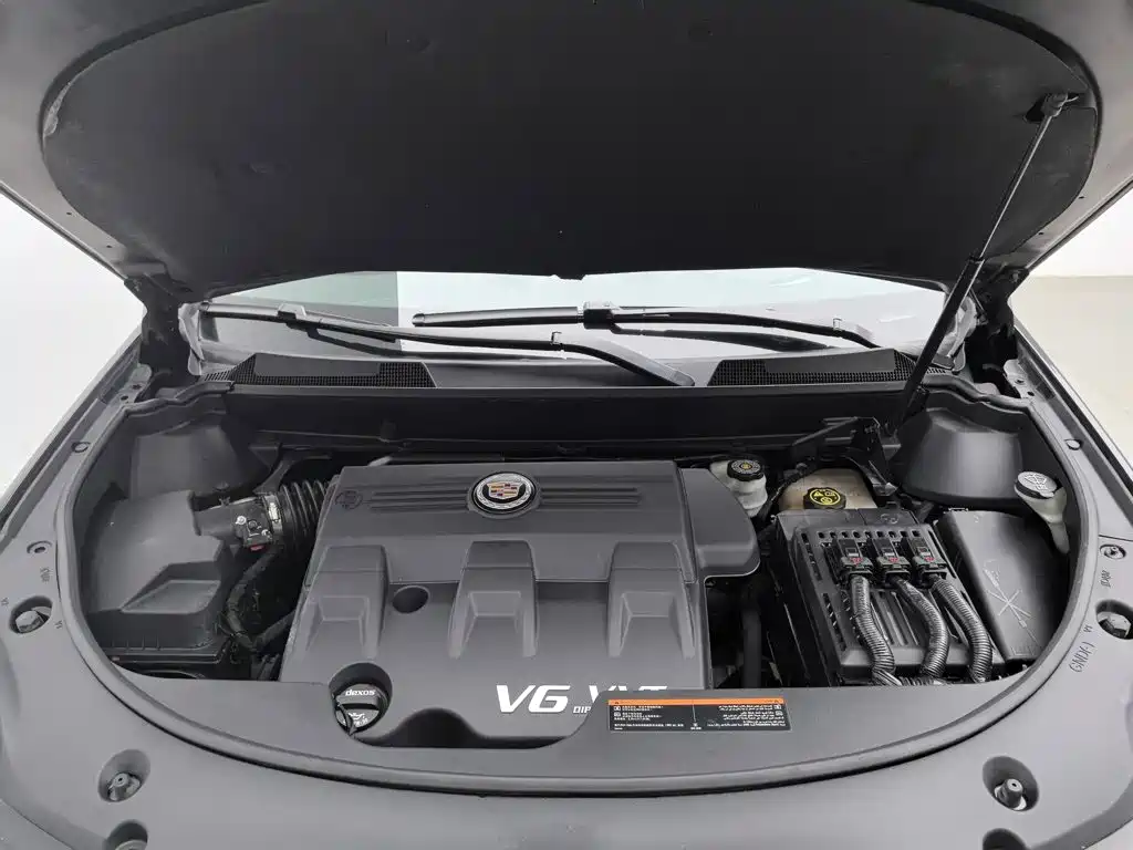 Фото 6 - Cadillac SRX