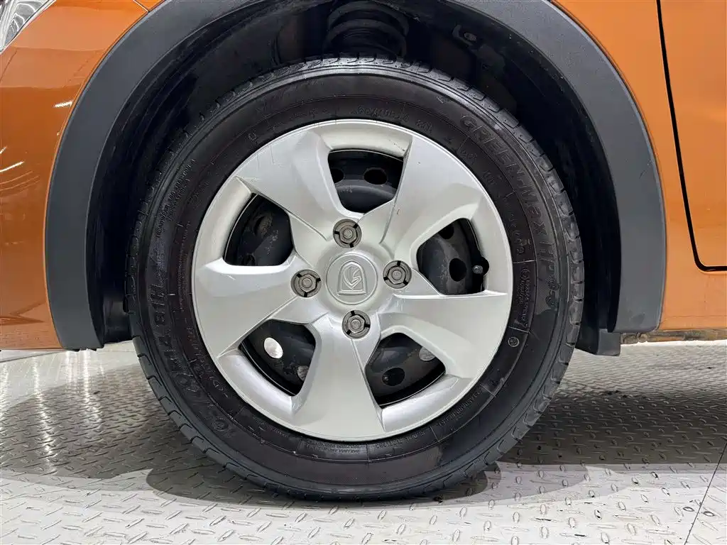 Фото 9 - Baojun 310
