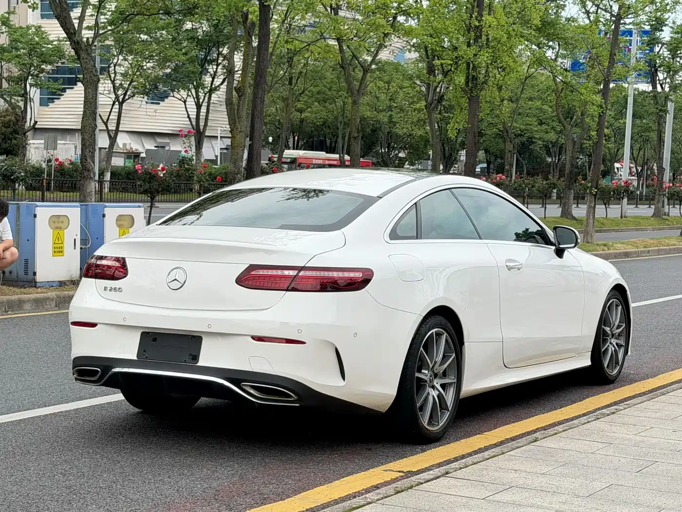 Mercedes-Benz E-Class (Import) 2021 E 260 Coupe фото 4